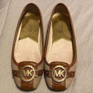 MICHAEL KORS Beige and Brown Flats